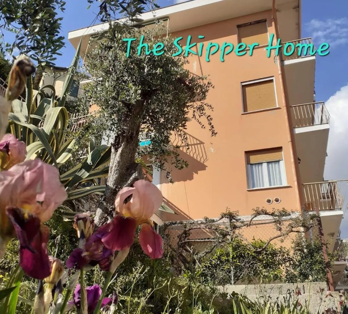 The Skipper Home Lavagna